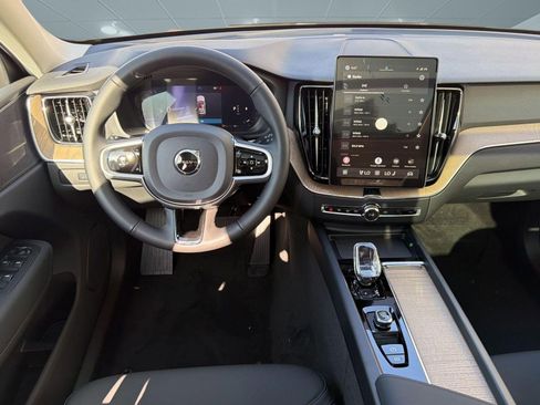 New 2026 Volvo XC60 B5 Core w/ Climate Package AWD/4WD image 28