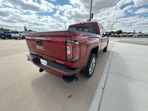 Used 2018 GMC Sierra 1500 Denali w/ Denali Ultimate Package AWD/4WD image 6