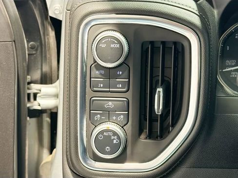 Used 2020 GMC Sierra 1500 SLE w/ SLE Value Package image 10