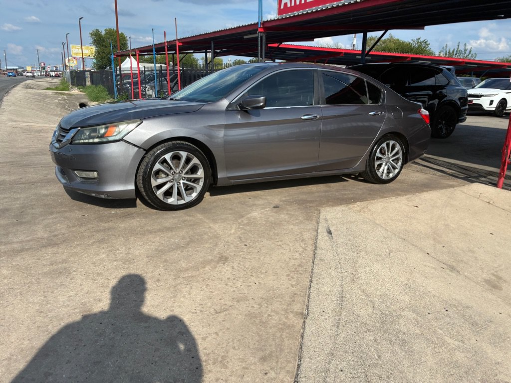 Used 2013 Honda Accord Sport image 6