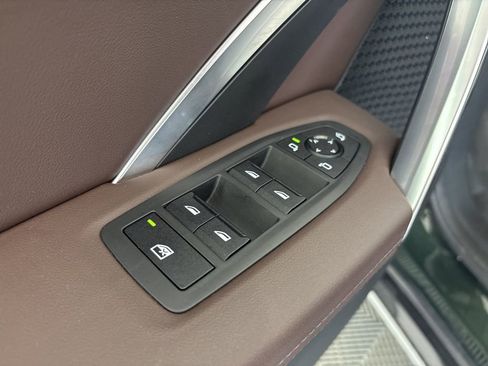 Certified 2025 BMW X1 xDrive28i w/ Convenience Package image 21