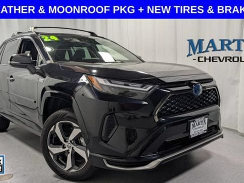 Used 2024 Toyota RAV4 SE w/ Weather & Moonroof Package AWD/4WD image 1