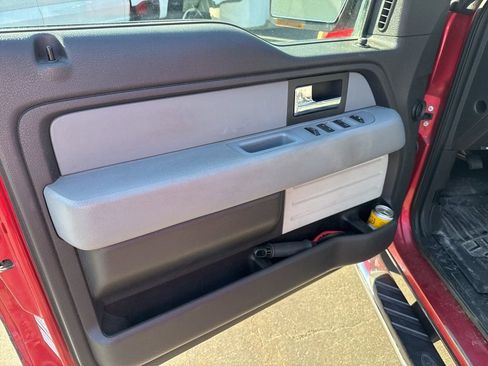 Used 2012 Ford F150 XLT w/ XLT Chrome Pkg image 14