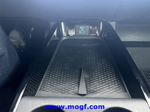 Certified 2023 Ford Mustang Mach-E GT image 9