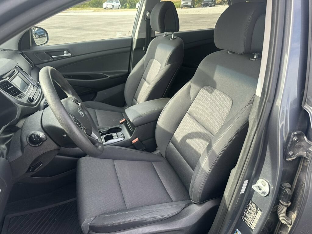 Used 2017 Hyundai Tucson SE w/ SE Popular Package 02 AWD/4WD image 8