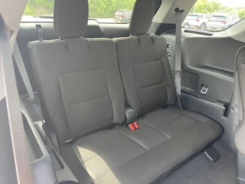Certified 2023 Ford Explorer XLT AWD/4WD image 32
