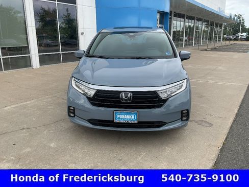 Used 2024 Honda Odyssey Touring image 9