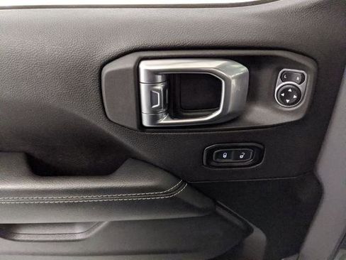 Used 2023 Jeep Wrangler Unlimited Sahara w/ Cold Weather Group image 16