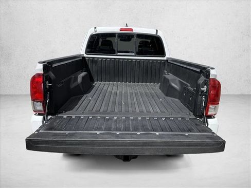 Used 2022 Toyota Tacoma SR w/ SX Package image 7