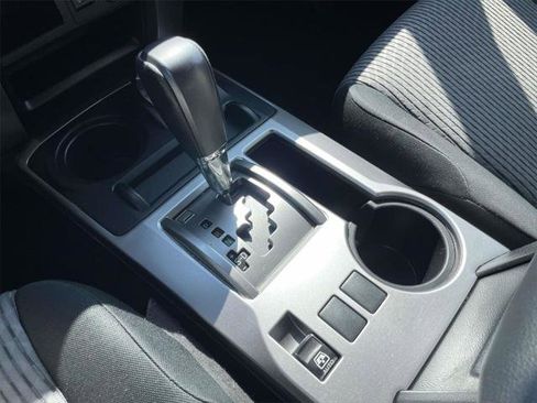 Used 2020 Toyota 4Runner SR5 image 29