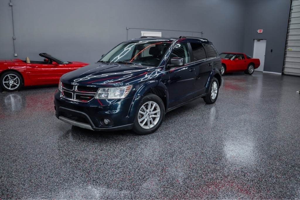 Used 2013 Dodge Journey SXT w/ Flexible Seating Group FWD image 1