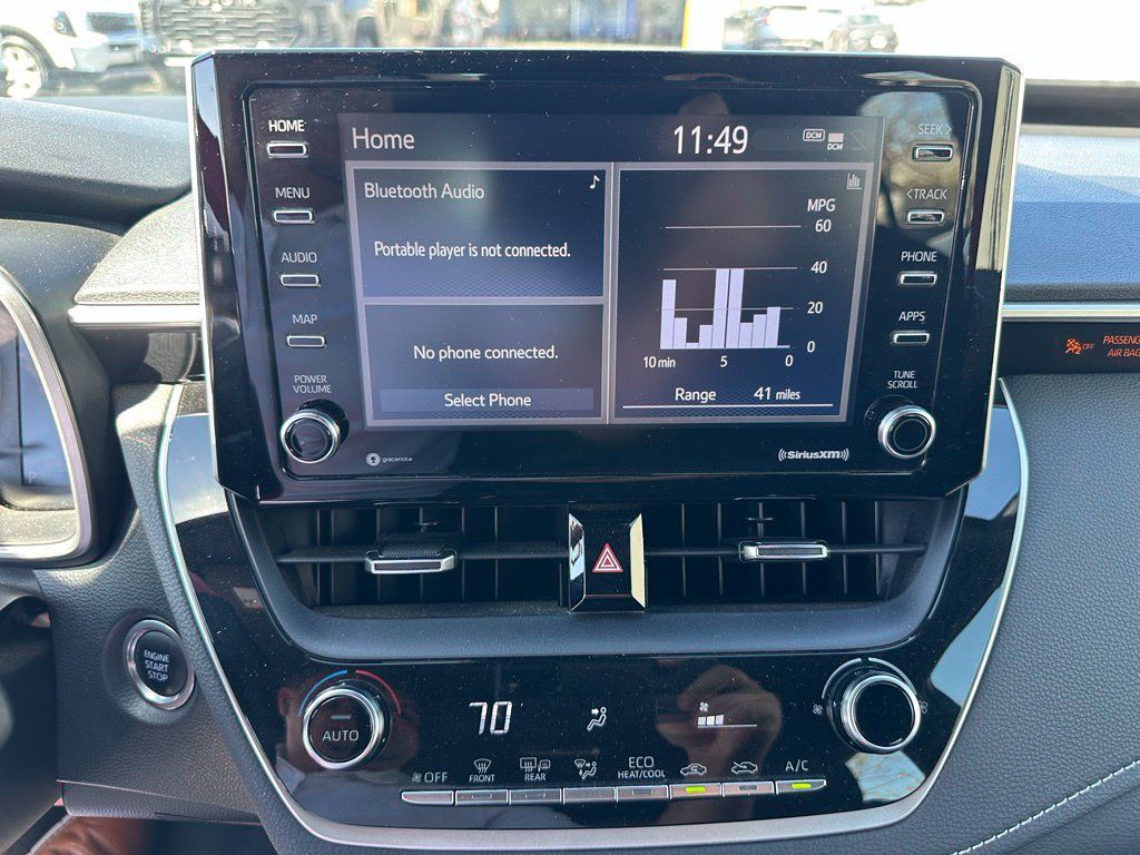 Used 2021 Toyota Corolla SE FWD image 12
