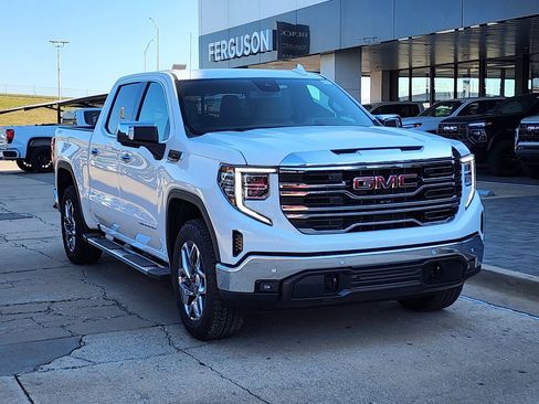New 2026 GMC Sierra 1500 SLT w/ SLT Premium Plus Package image 2