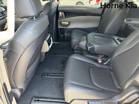 New 2026 Kia Carnival LXS image 11