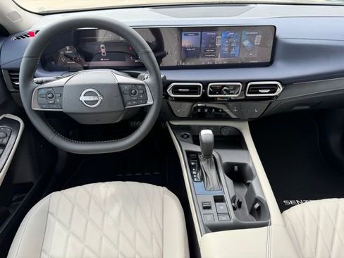 New 2026 Nissan Sentra SL FWD image 16