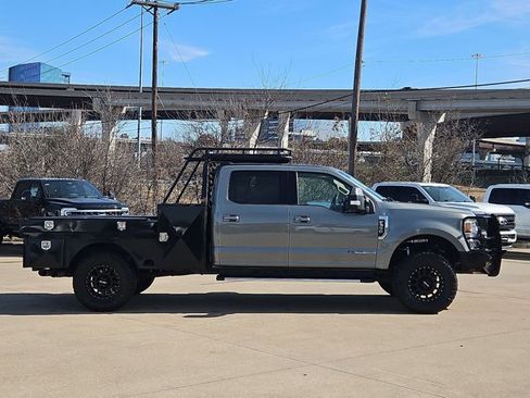 Used 2020 Ford F350 Lariat w/ Lariat Ultimate Package image 4