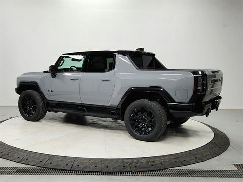 New 2026 GMC Hummer EV 4x4 Crew Cab image 5