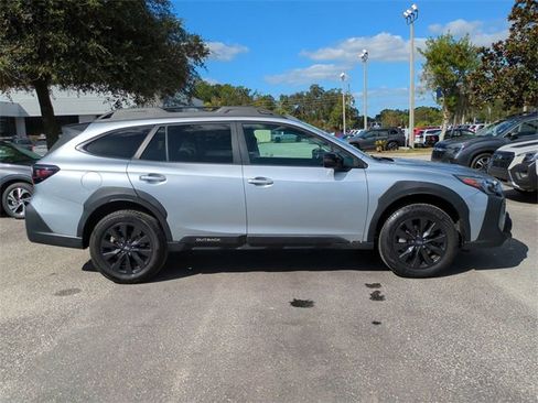 Used 2023 Subaru Outback Onyx Edition XT image 3