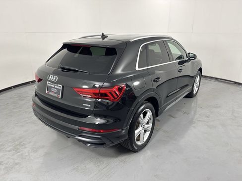 Used 2022 Audi Q3 2.0T Premium Plus w/ Premium Plus Package AWD/4WD image 36