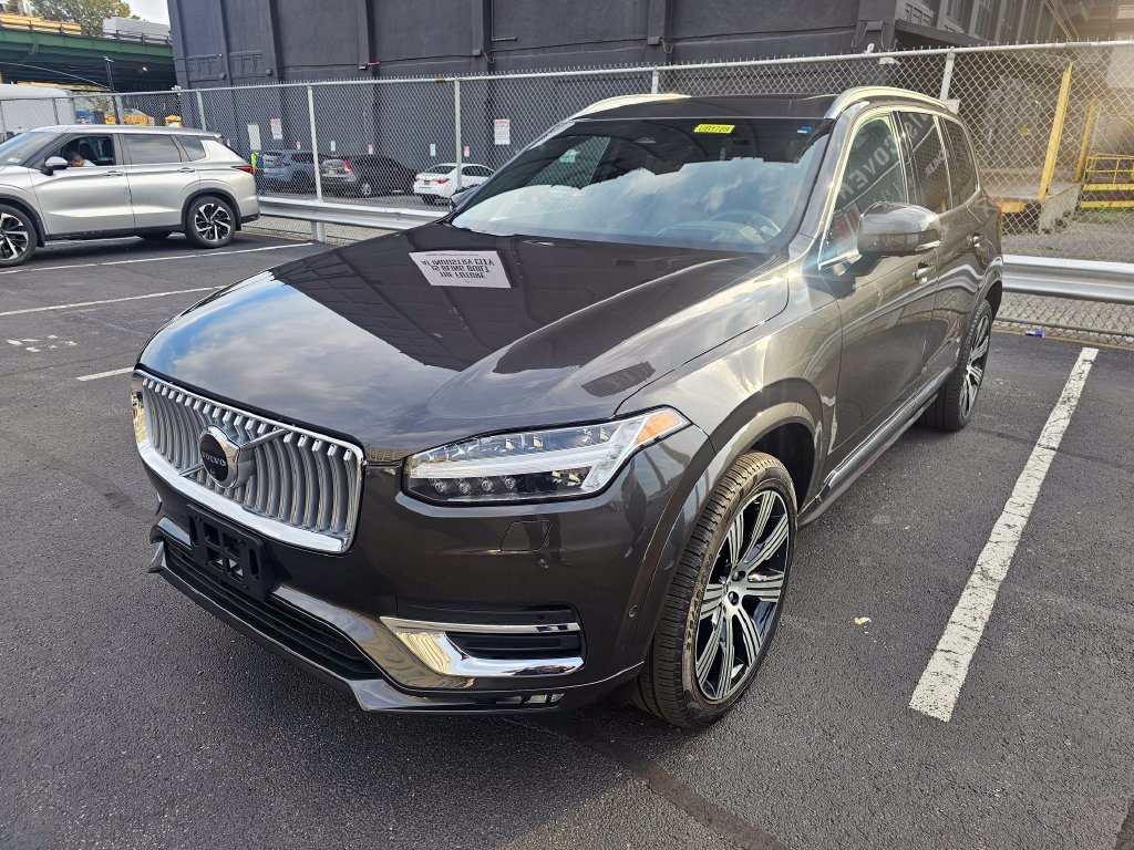 Certified 2024 Volvo XC90 B6 Ultimate AWD/4WD image 27