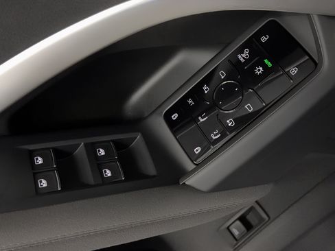 New 2026 Audi SQ5 Premium Plus AWD/4WD image 15