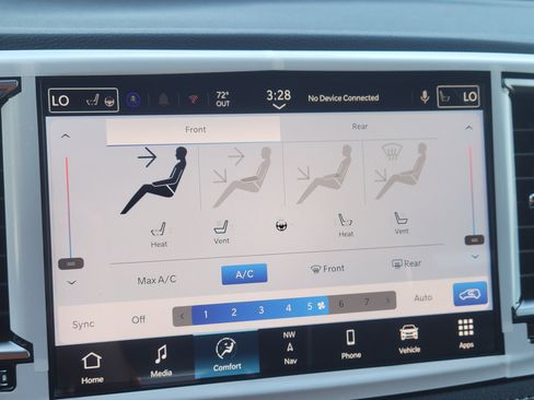 New 2026 Chrysler Pacifica Limited w/ S Appearance Package image 19