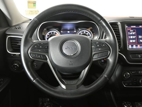 Used 2019 Jeep Cherokee Trailhawk image 35