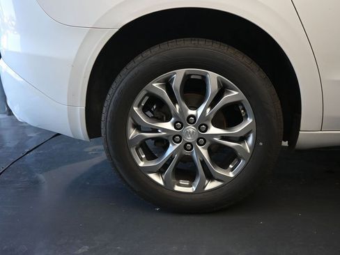 Used 2021 Buick Enclave Avenir w/ Avenir Technology Package image 9