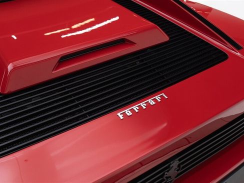 Used 1987 Ferrari Testarossa RWD image 40