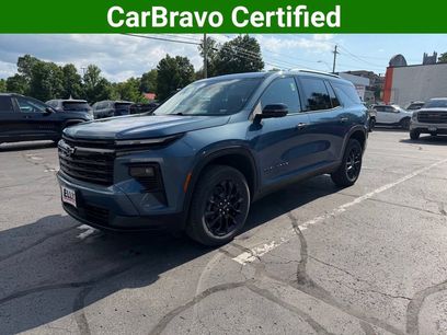 Used 2024 Chevrolet Traverse LT w/ Midnight/Sport Edition