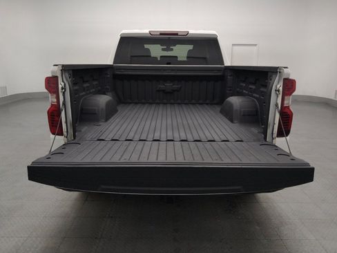 Used 2021 Chevrolet Silverado 1500 W/T w/ WT Value Package AWD/4WD image 29
