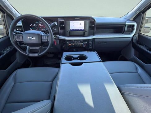 Used 2025 Ford F250 XL image 18