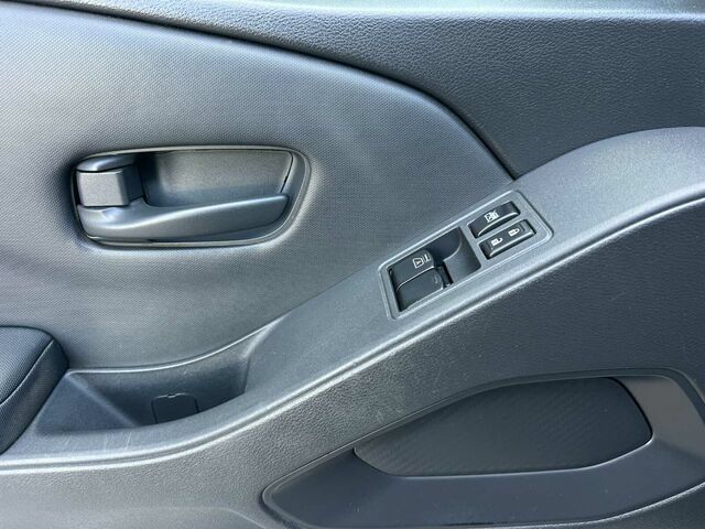 Used 2022 Nissan Frontier S w/ Technology Package AWD/4WD image 11