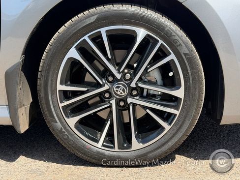 Used 2026 Toyota Camry XLE FWD image 12