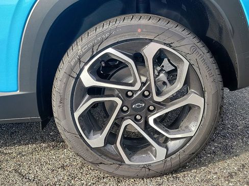 New 2026 Chevrolet Trax RS FWD image 5