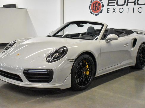 Used 2019 Porsche 911 Turbo S image 33
