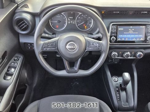 Used 2024 Nissan Kicks S FWD image 13