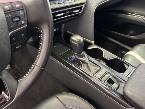 Certified 2025 Toyota Camry SE FWD image 20