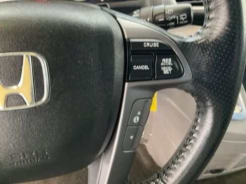 Used 2012 Honda Odyssey Touring image 12