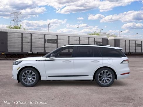 New 2026 Lincoln Aviator AWD w/ Jet Appearance Package image 3
