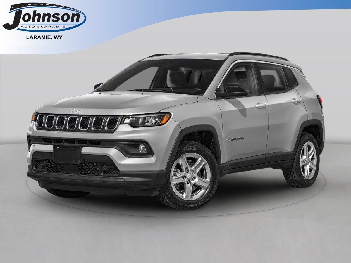 Used 2023 Jeep Compass Latitude w/ Sun and Sound Group AWD/4WD image 1