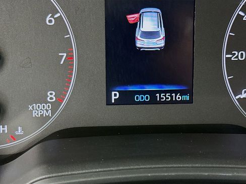 Certified 2024 Toyota Corolla Cross LE image 12