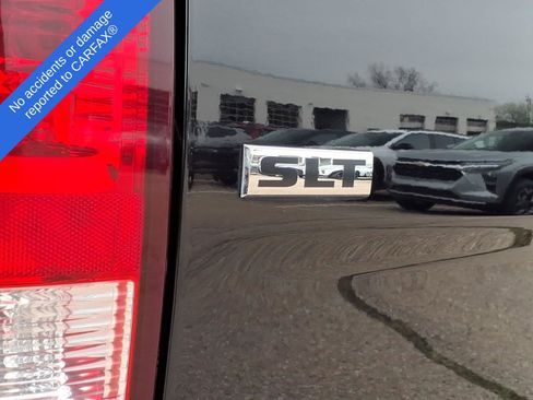 Used 2022 RAM 1500 Classic SLT w/ Trailer & Traction Group RWD image 11