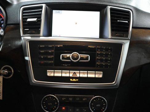 Used 2013 Mercedes-Benz ML 350 4MATIC image 16