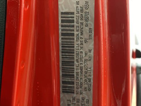 Used 2020 Jeep Wrangler Unlimited Rubicon image 32