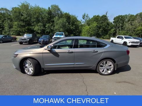 Used 2019 Chevrolet Impala Premier w/ Premier Confidence Package FWD image 11