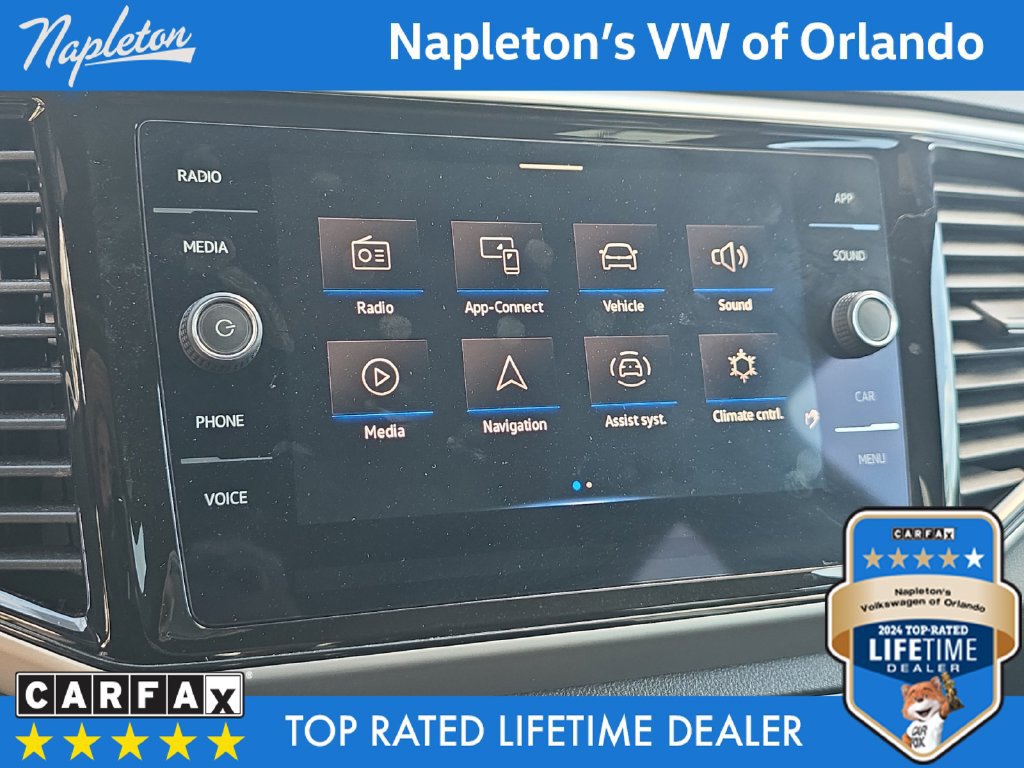 Used 2023 Volkswagen Atlas Cross Sport SE FWD image 13