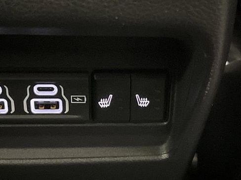 New 2025 Jeep Grand Cherokee Limited w/ Trailer Tow Package image 34