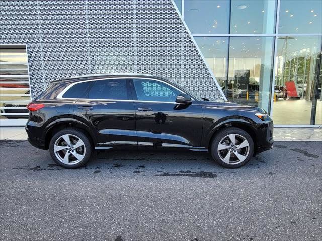 Used 2025 Audi Q5 Premium Plus AWD/4WD image 4