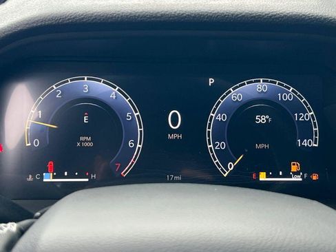 New 2025 Jeep Grand Cherokee Laredo X image 24